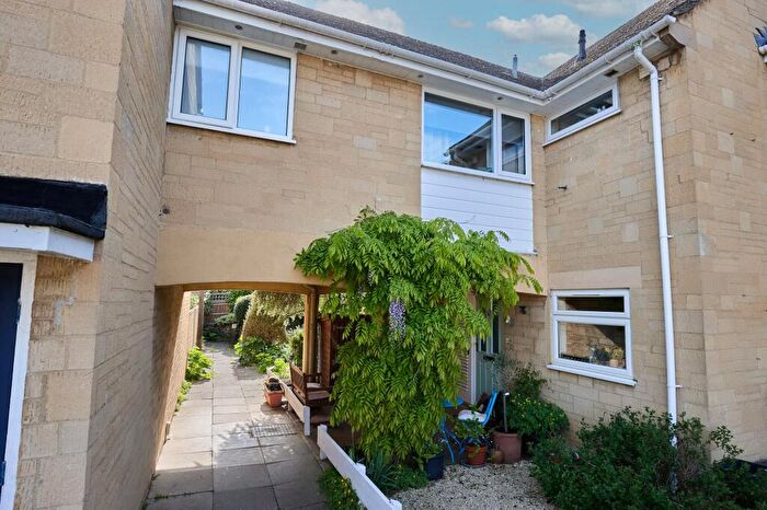 3 Bedroom Terraced House For Sale In Newland Close, Eynsham, OX29
