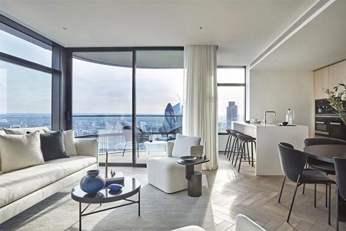 2 Bedroom Flat For Sale In Principal Tower, Hackney, EC2A