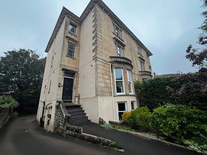 2 Bedroom Flat To Rent In Redland Park, Bristol, BS6