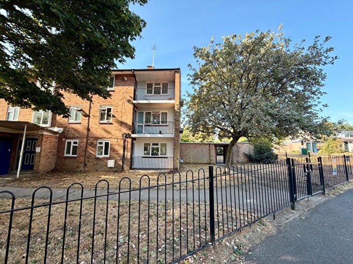 2 Bedroom Flat To Rent In St. Nicholas Road, Oxford, OX4
