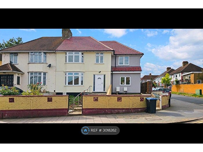 4 Bedroom Terraced House To Rent In Ealing Road, Wembley, HA0