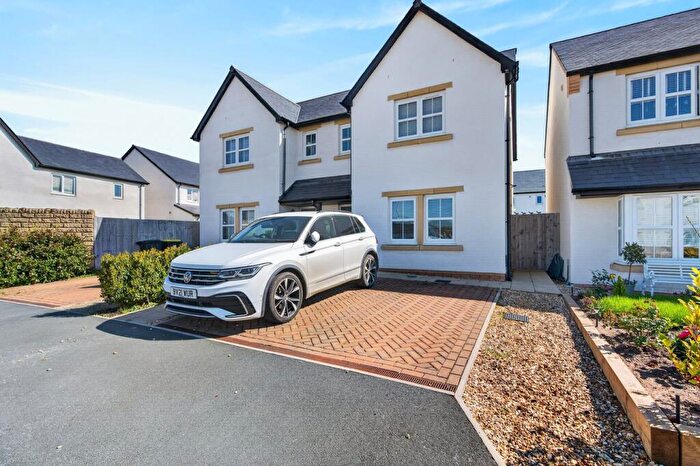 3 Bedroom Semi Detached House For Sale In Foundry Close, Halton, Lancaster, LA2