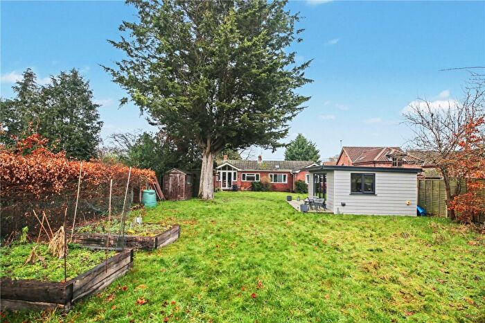 4 Bedroom Bungalow For Sale In The Street, Surlingham, Norwich, Norfolk, NR14