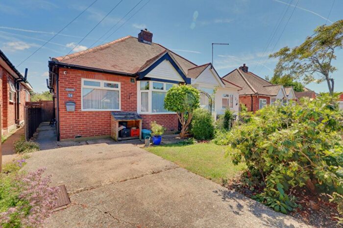 2 Bedroom Semi-Detached Bungalow For Sale In Ingledene Close, Bedhampton, Havant, PO9