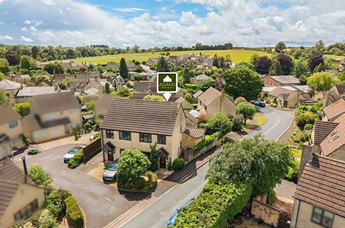 3 Bedroom Semi-Detached House For Sale In Tayler Road, Northleach, Cheltenham, GL54