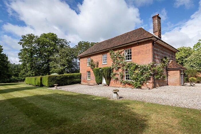 6 Bedroom Manor House For Sale In Fyfield, SP11