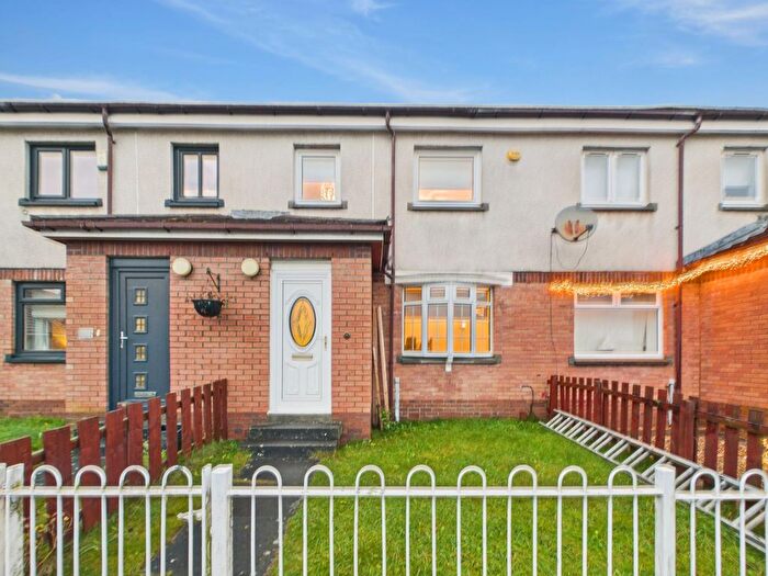 3 Bedroom Terraced House For Sale In Burnside Crescent, Blantyre, G72