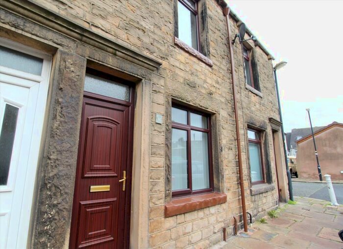 2 Bedroom House To Rent In Gardner Road, Lancaster, Lancashire, LA1