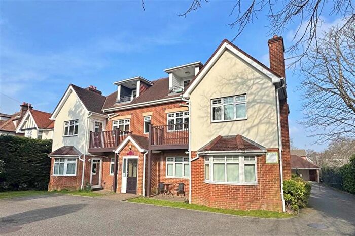 2 Bedroom Maisonette To Rent In Penn Hill, BH14