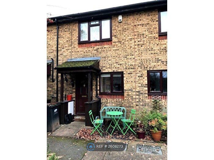 2 Bedroom Terraced House To Rent In York Rise, Orpington, BR6