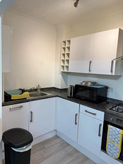 1 Bedroom Flat To Rent In Founder Close, London, E6