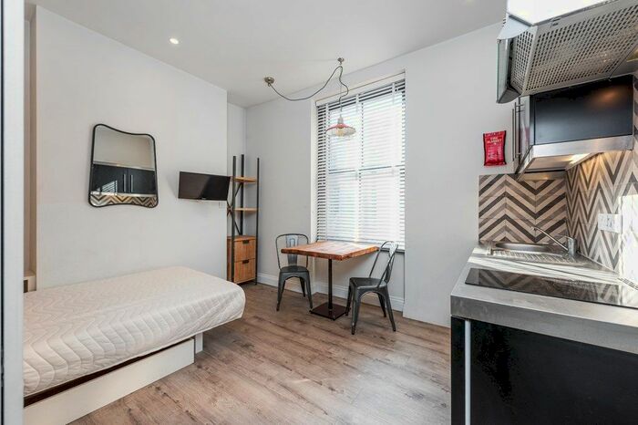 Studio To Rent In Bramley Road, London, W10