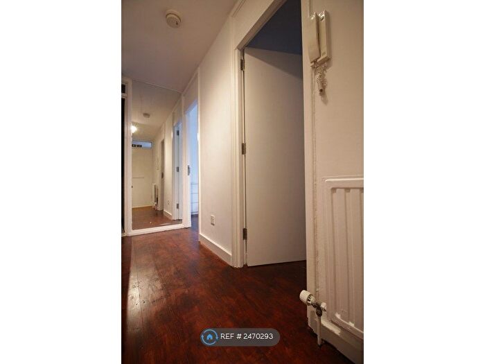 4 Bedroom Flat To Rent In Forge Place, London, NW1