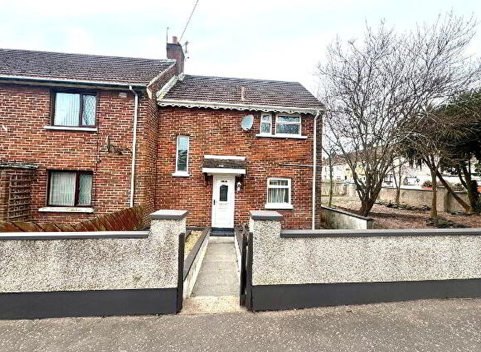 2 Bedroom End Of Terrace House For Sale In Sunnylands Avenue, Carrickfergus, BT38