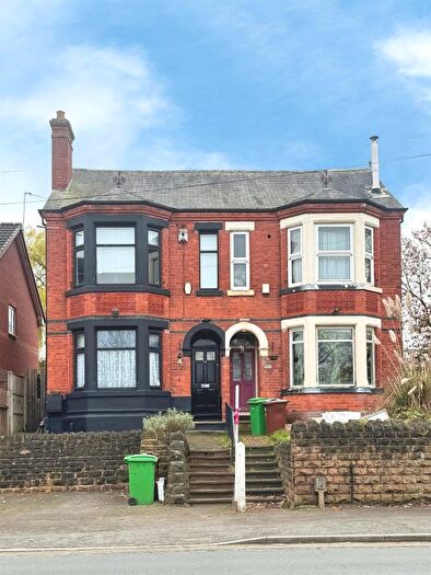 3 Bedroom Semi Detached House For Sale In Percy Street, Basford, Nottingham, NG6