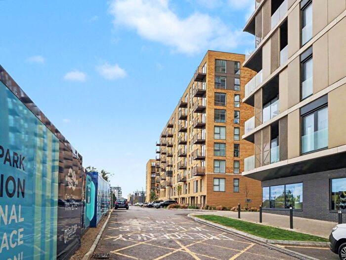 2 Bedroom Flat For Sale In Minerva Place, Gillingham Gate Road, Kent, ME4