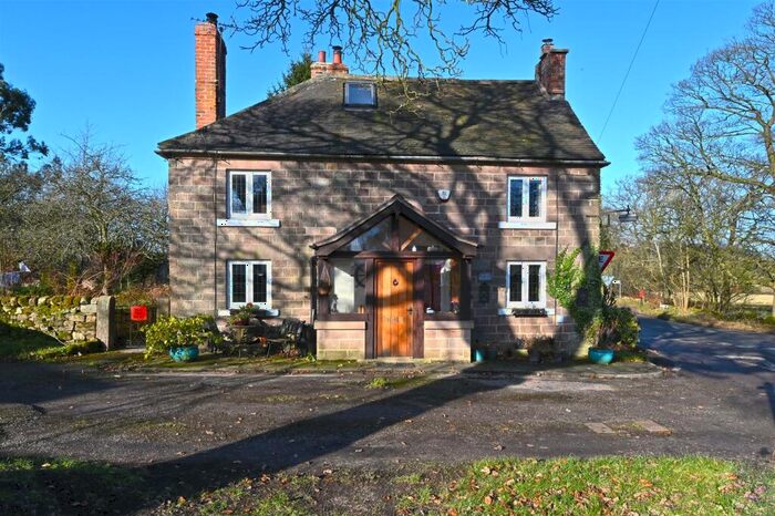 3 Bedroom Cottage For Sale In Wirksworth Moor, DE4
