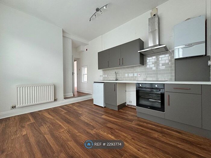 1 Bedroom Flat To Rent In Boundary Road, Hove, BN3