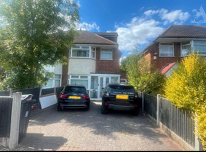4 Bedroom Semi Detached House For Sale In Maryland Avenue, Hodge Hill, Birmingham, West Midlands, B34