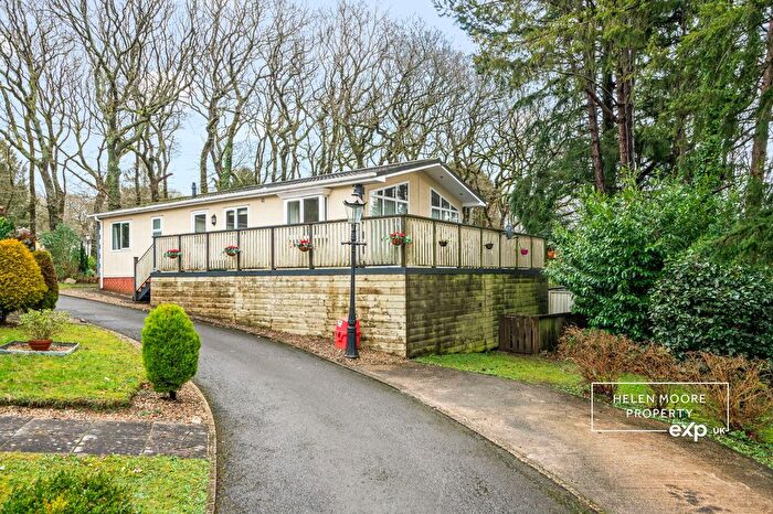 2 Bedroom Lodge For Sale In Sumner Road, Bittaford, Ivybridge, PL21