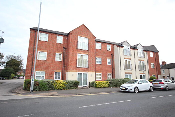 2 Bedroom Flat To Rent In Moor Street, Staffordshire, Burton Upon Trent, DE14