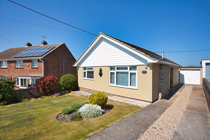 2 Bedroom Bungalow For Sale In Sutton Road, Deal, Kent, CT14