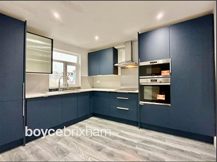 3 Bedroom Maisonette To Rent In Drew Street, Brixham, TQ5