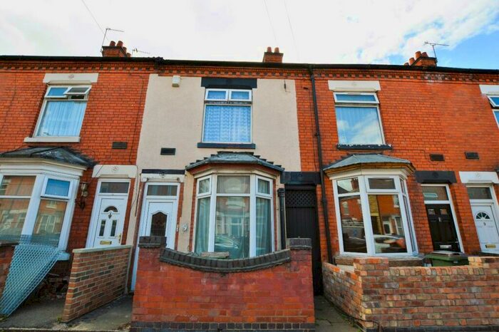 2 Bedroom House To Rent In Paddock Street, Wigston, LE18