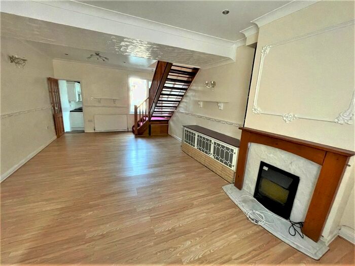 3 Bedroom Terraced House To Rent In Ernest Road, Chatham, Kent, ME4