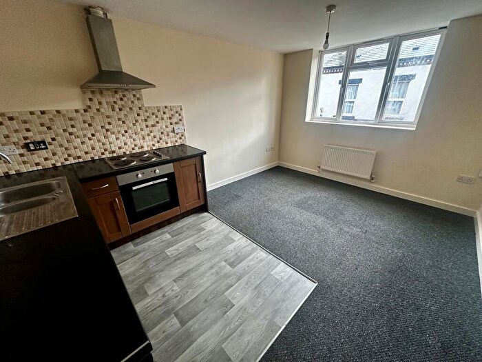 1 Bedroom Flat To Rent In Oxford Street, Ripley, DE5