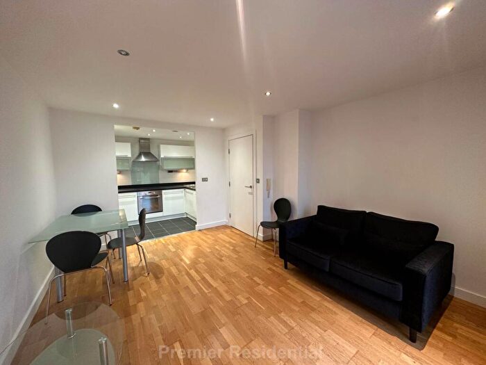 1 Bedroom Apartment For Sale In Hill Quays, Manchester, M15