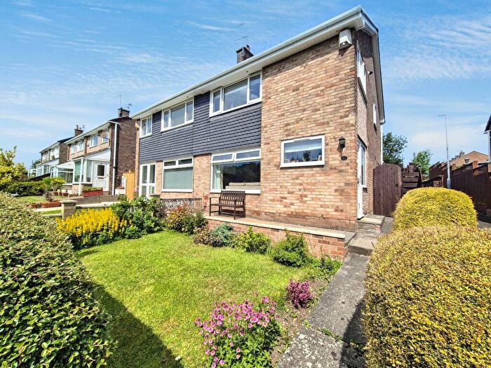 3 Bedroom Semi-Detached House For Sale In Regent Road, Jarrow, Tyne And Wear, NE32