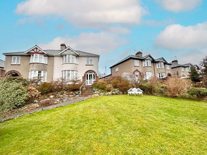 3 Bedroom Semi-Detached House For Sale In Llanddoged Road, Llanrwst, LL26