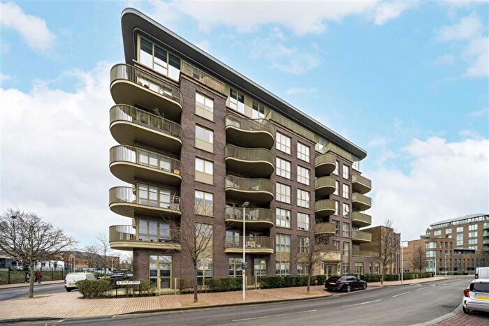 2 Bedroom Flat To Rent In Ottley Drive, Kidbrooke, SE3