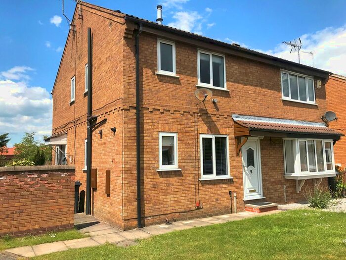 1 Bedroom Terraced House To Rent In Langsett Grove, York, YO30
