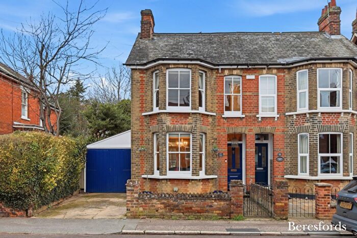 3 Bedroom Semi Detached House For Sale In Woodfield Road, Braintree, CM7