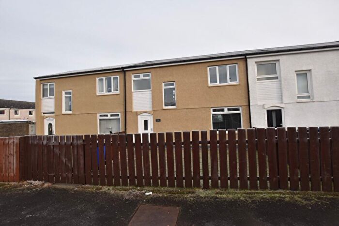 3 Bedroom Flat To Rent In Marloch Avenue, Port Glasgow, PA14