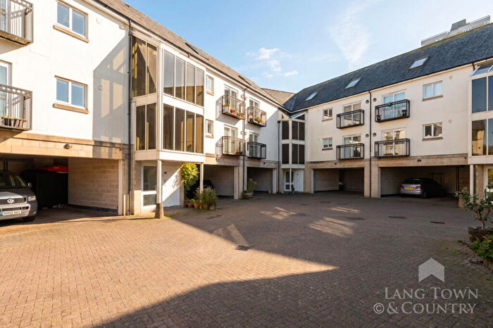 2 Bedroom Apartment For Sale In St James Mews, Crescent Avenue, Plymouth, PL1