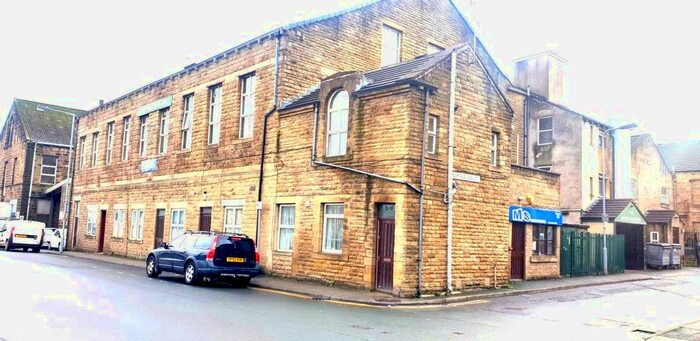 1 Bedroom Flat To Rent In Alice Street, Keighley, BD21