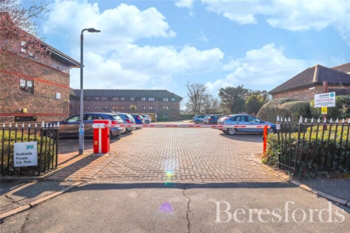 1 Bedroom Flat To Rent In Huskards, Waldegrave Gardens, RM14