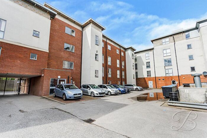 2 Bedroom Apartment To Rent In Stockwell Gate, Mansfield, NG18