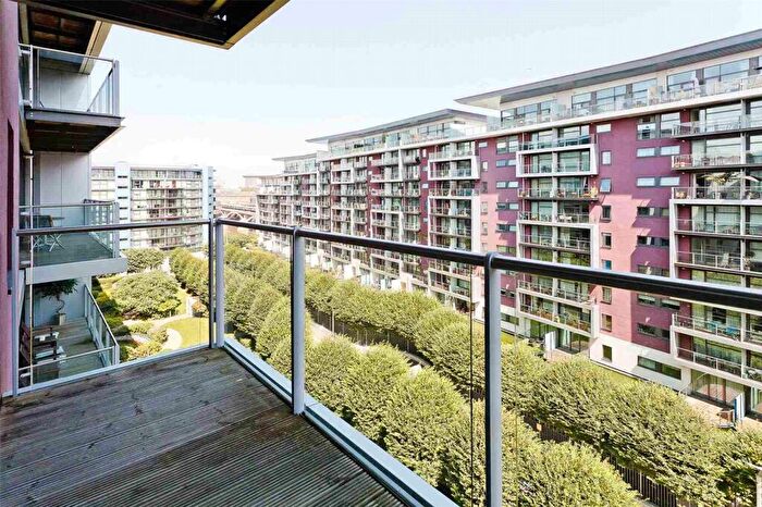 1 Bedroom Apartment To Rent In Eustace Building, Queenstown Road, London, SW11