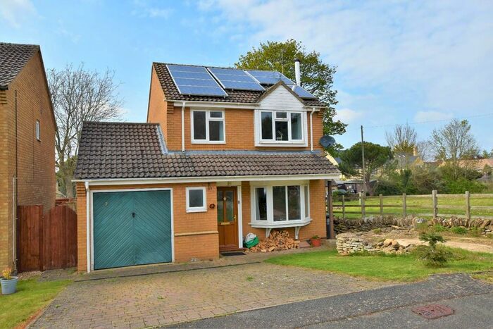 3 Bedroom Detached House For Sale In Ashtree Gardens, Collyweston, Stamford, PE9