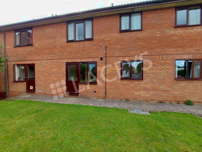 Houses to rent in Yeovil, Somerset