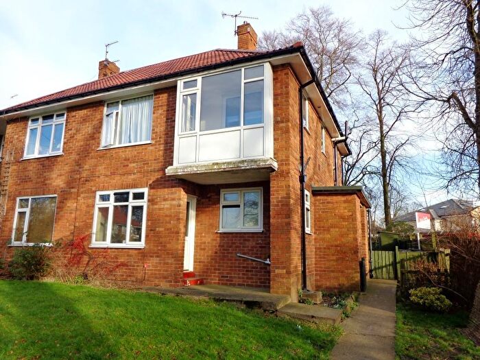 1 Bedroom Apartment To Rent In Leafield Close, Moortown, Leeds, LS17