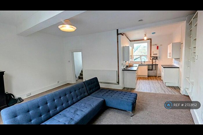 3 Bedroom Maisonette To Rent In Guildhall Street, Folkestone, CT20