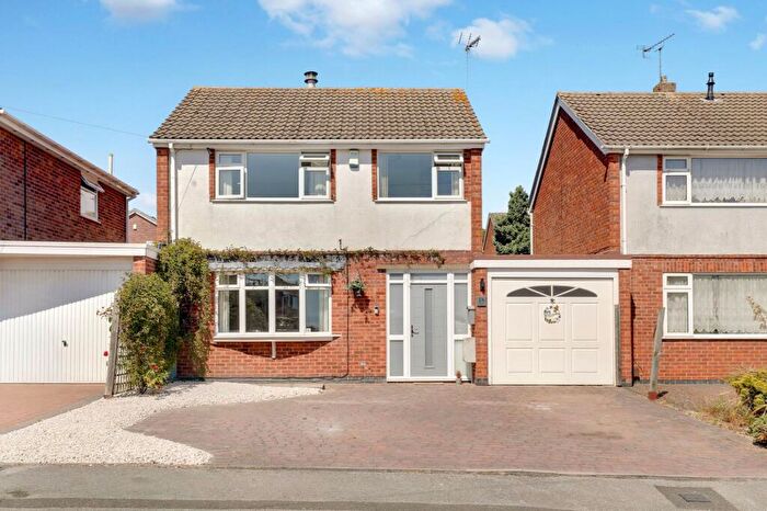 3 Bedroom Detached House For Sale In Dawlish Close, Hucknall, NG15