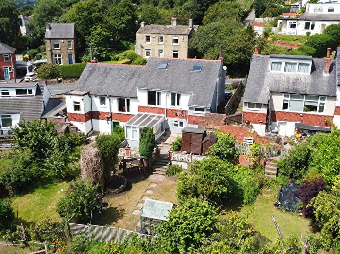 2 Bedroom Semi-Detached House For Sale In Cowcliffe Hill Road, Huddersfield, HD2