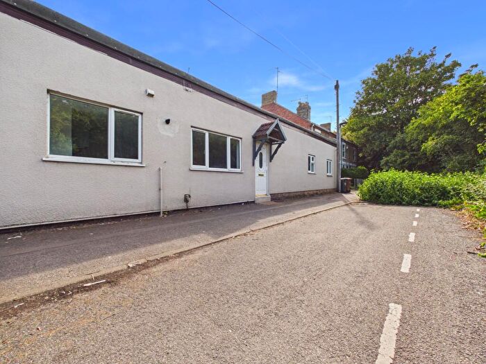 3 Bedroom Semi-Detached Bungalow For Sale In Star Road, Peterborough, PE1