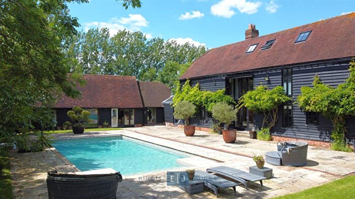 5 Bedroom Detached House To Rent In Mount Road, Theydon Garnon, Epping, CM16